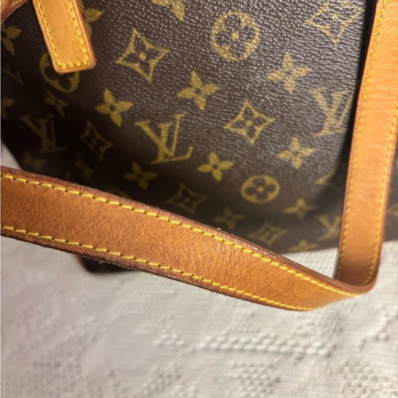Louis Vuitton {Authentic} Piano Tote - Great Preloved Condition - Picture 15 of 16